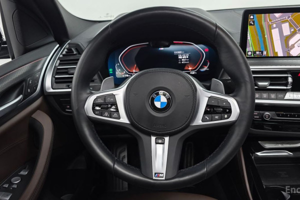 2024 BMW X4 с пробегом 9 920 км