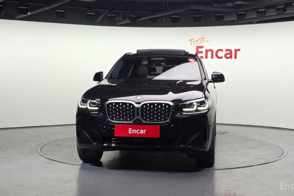 2024 BMW X4 с пробегом 8 893 км