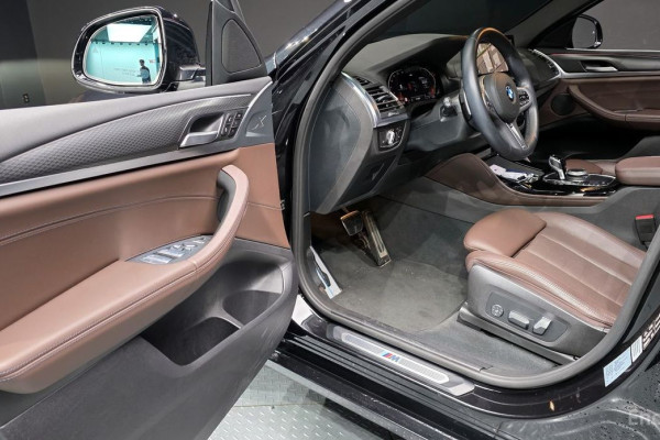 2023 BMW X4 с пробегом 28 144 км