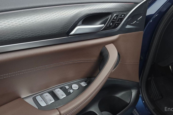 2024 BMW X4 с пробегом 9 920 км