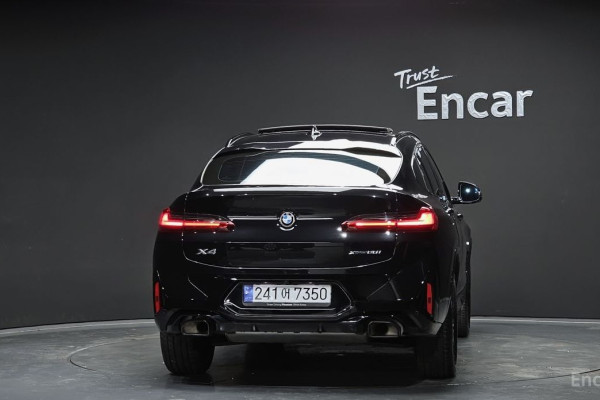 2024 BMW X4 с пробегом 26 270 км