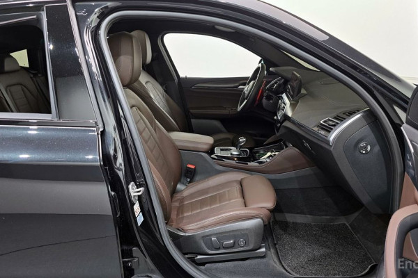 2023 BMW X4 с пробегом 43 285 км