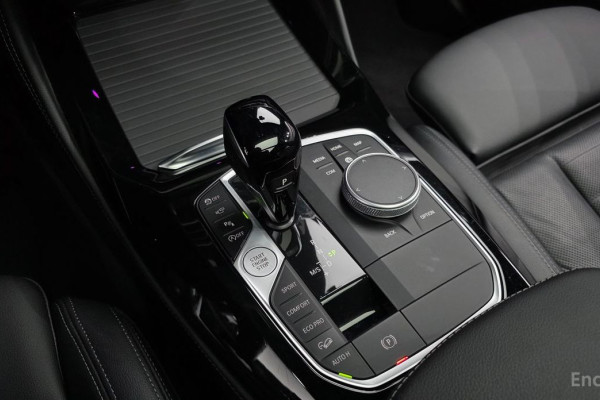 2025 BMW X4 с пробегом 25 569 км