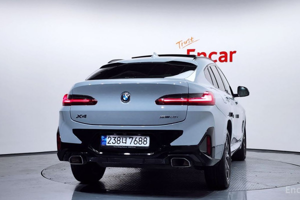 2023 BMW X4 с пробегом 20 299 км