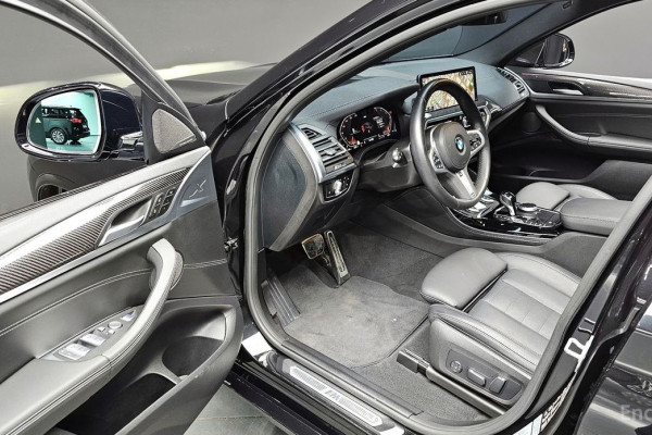 2024 BMW X4 с пробегом 26 270 км