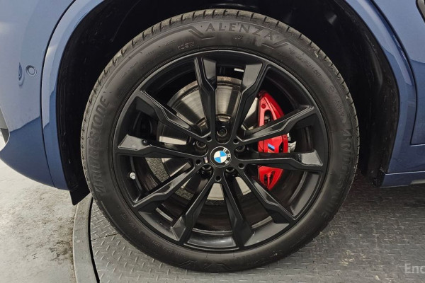 2025 BMW X4 с пробегом 4 174 км