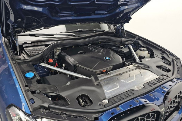 2025 BMW X4 с пробегом 4 174 км