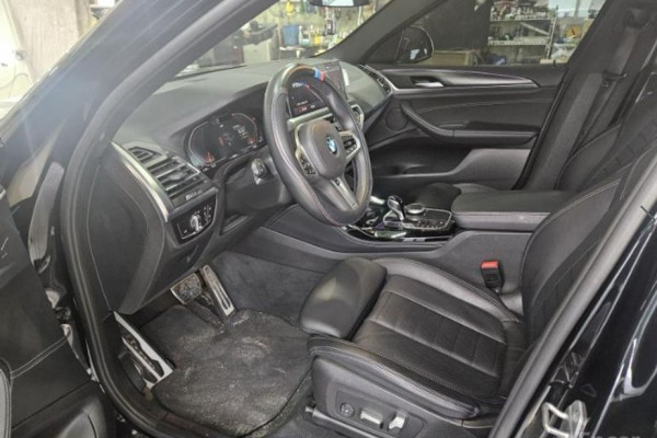 2023 BMW X4 с пробегом 38 654 км