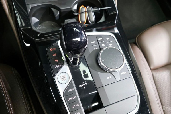 2025 BMW X4 с пробегом 8 107 км