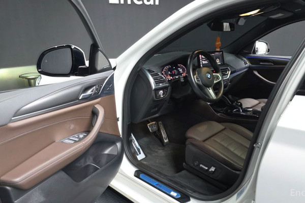 2023 BMW X4 с пробегом 24 625 км