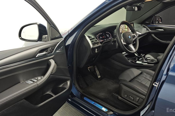 2025 BMW X4 с пробегом 4 174 км