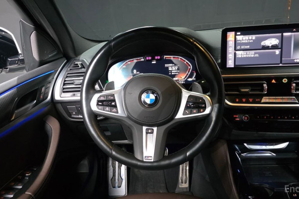 2023 BMW X4 с пробегом 24 625 км