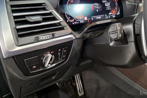 2025 BMW X4 с пробегом 8 107 км