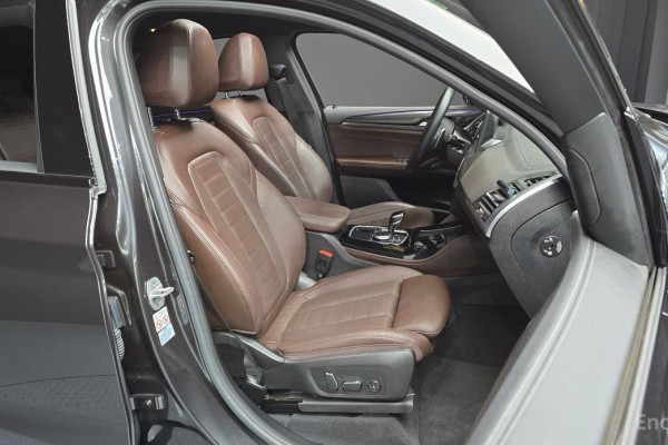 2023 BMW X4 с пробегом 17 506 км