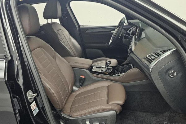 2023 BMW X4 с пробегом 32 665 км