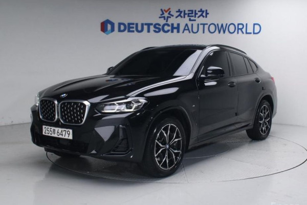 2023 BMW X4 с пробегом 32 665 км