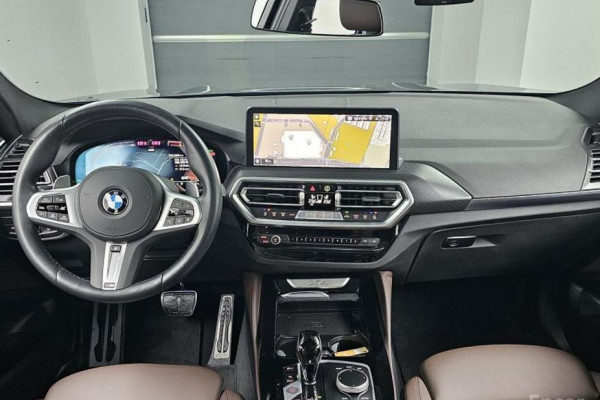 2023 BMW X4 с пробегом 32 665 км