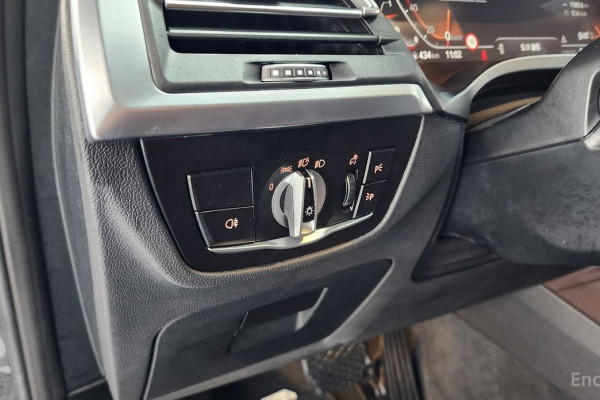 2023 BMW X4 с пробегом 29 345 км