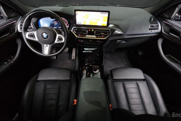 2025 BMW X4 с пробегом 25 374 км