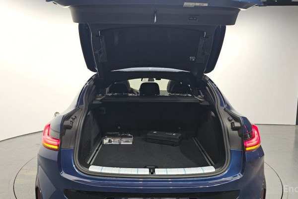 2025 BMW X4 с пробегом 4 174 км