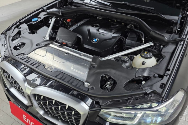 2024 BMW X4 с пробегом 21 284 км