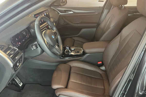 2023 BMW X4 с пробегом 75 600 км