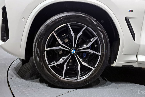 2023 BMW X4 с пробегом 64 306 км