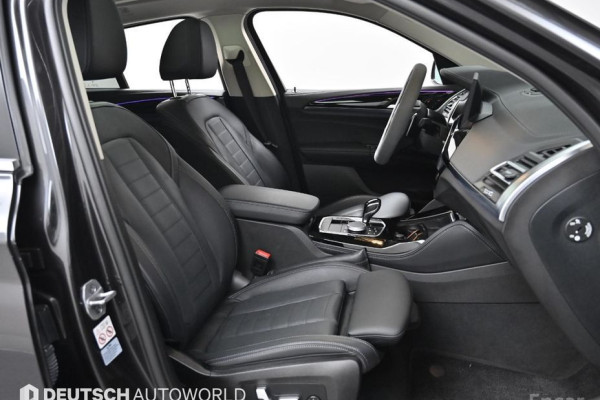 2023 BMW X4 с пробегом 28 565 км