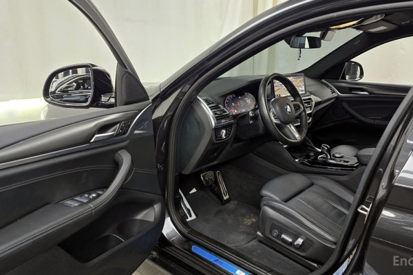 2023 BMW X4 с пробегом 46 565 км