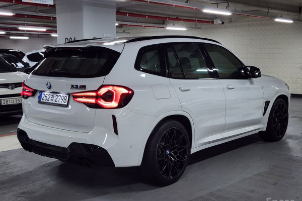 2024 BMW X3 M с пробегом 17 054 км