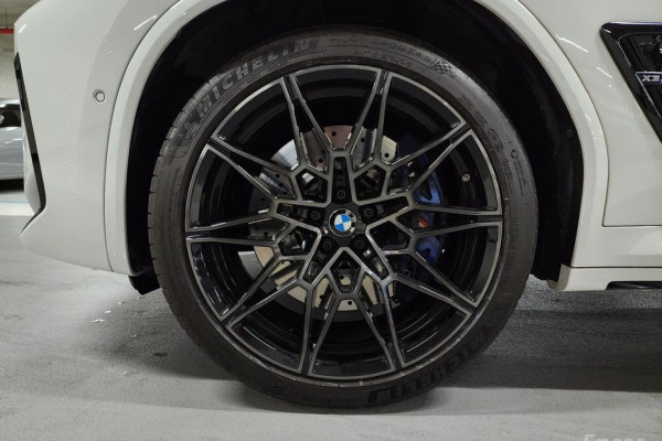 2024 BMW X3 M с пробегом 17 054 км