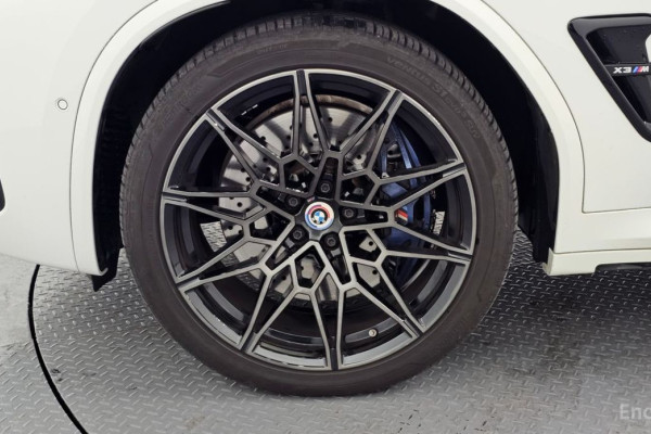 2023 BMW X3 M с пробегом 23 596 км
