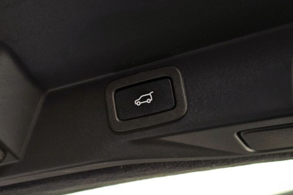 2022 Land Rover Range Rover Sport с пробегом 81 554 км