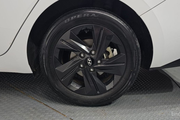 2021 Hyundai Avante с пробегом 73 136 км