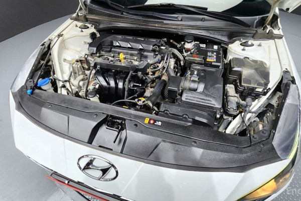 2021 Hyundai Avante с пробегом 83 018 км