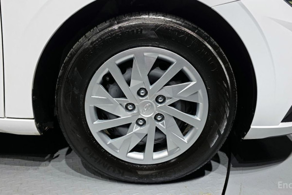 2022 Hyundai Avante с пробегом 49 083 км