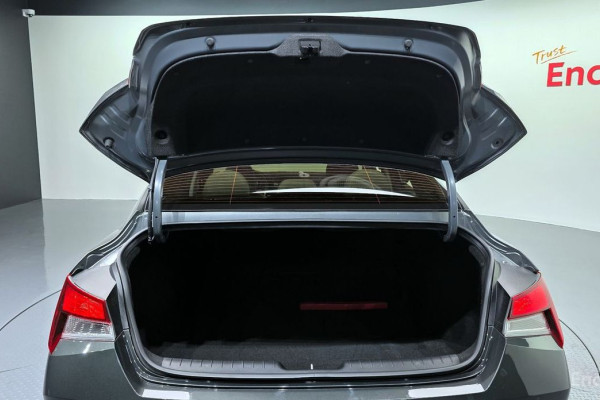 2021 Hyundai Avante с пробегом 83 426 км