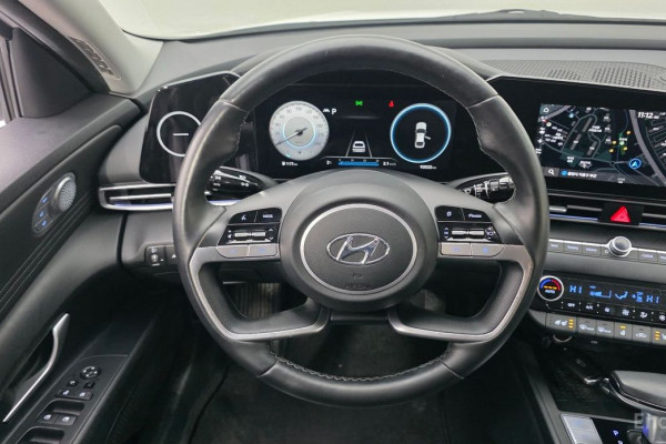 2022 Hyundai Avante с пробегом 93 532 км
