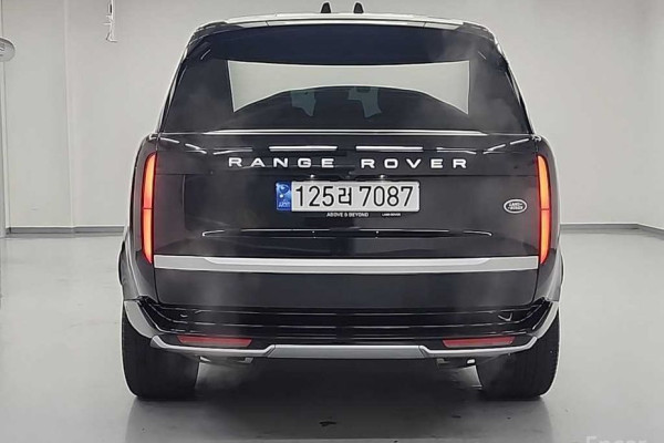 2023 Land Rover Range Rover с пробегом 19 065 км