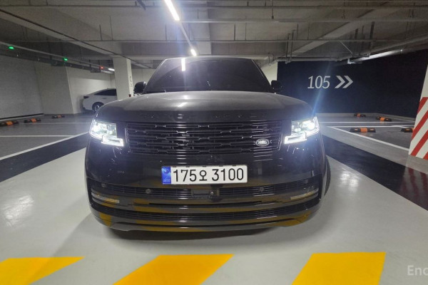 2023 Land Rover Range Rover с пробегом 15 000 км