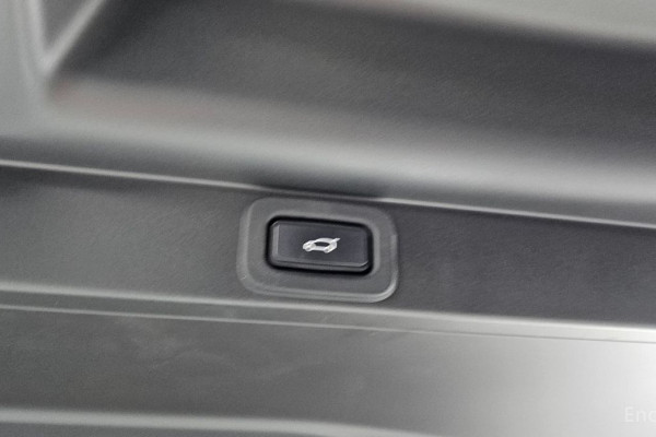 2023 Land Rover Range Rover с пробегом 39 561 км