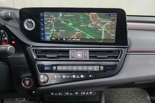 2023 Lexus ES с пробегом 56 465 км