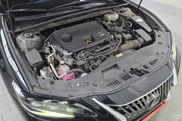 2023 Lexus ES с пробегом 84 660 км