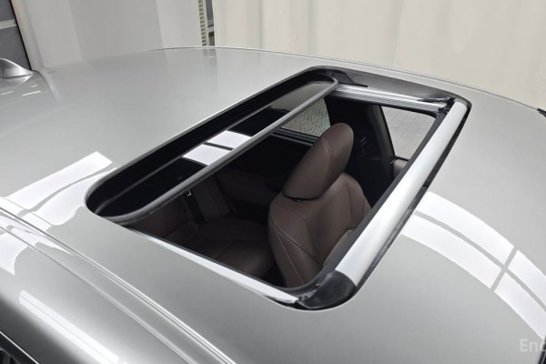 2023 Lexus ES с пробегом 12 542 км