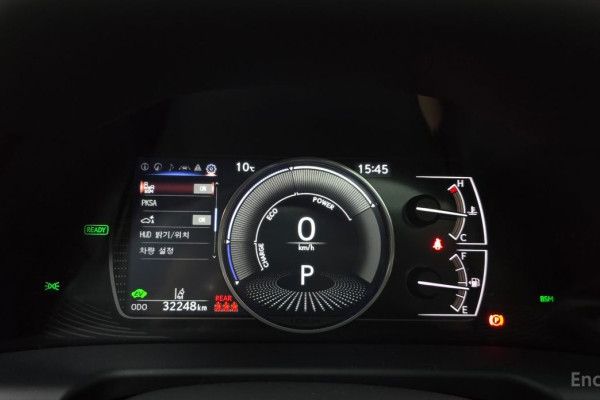 2023 Lexus ES с пробегом 32 248 км