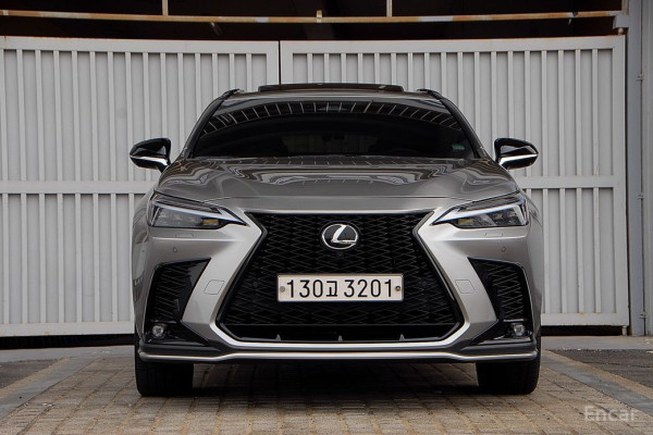 2023 Lexus NX с пробегом 53 515 км