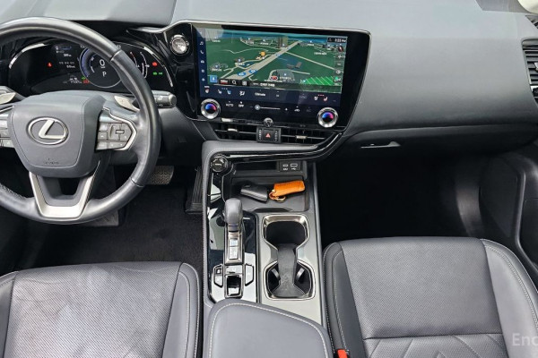 2022 Lexus NX с пробегом 71 337 км