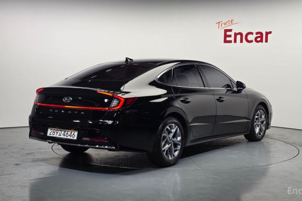 2022 Hyundai Sonata с пробегом 67 779 км