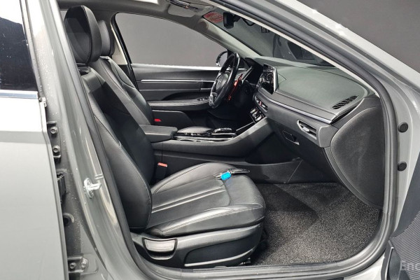 2022 Hyundai Sonata с пробегом 65 784 км