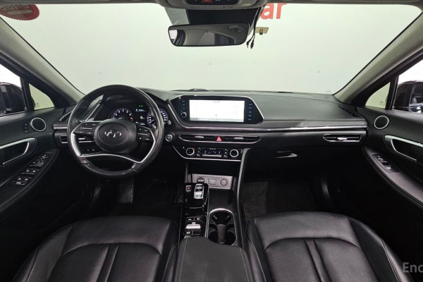 2022 Hyundai Sonata с пробегом 65 594 км